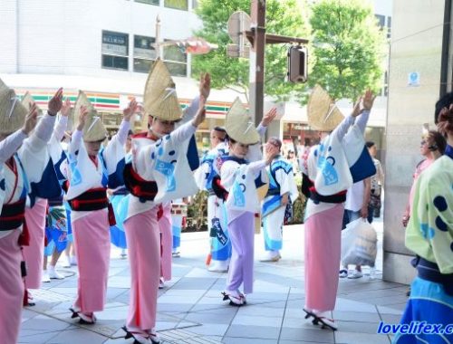 Lễ hội Sendai Tanabata Matsuri ở Miyagi