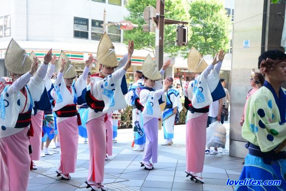 Lễ hội Sendai Tanabata Matsuri ở Miyagi